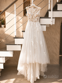 Abito sposa Pronovias in tulle con velo taglia 40