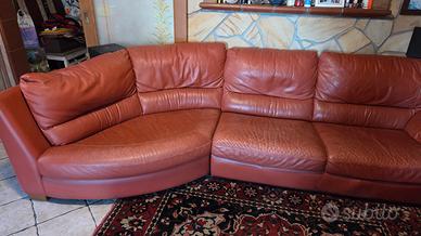 divano in pelle Natuzzi 