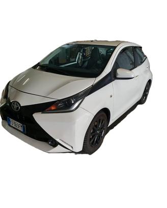 Toyota Aygo 1.0 TOUCH/R.CAM 69 CV 5P.