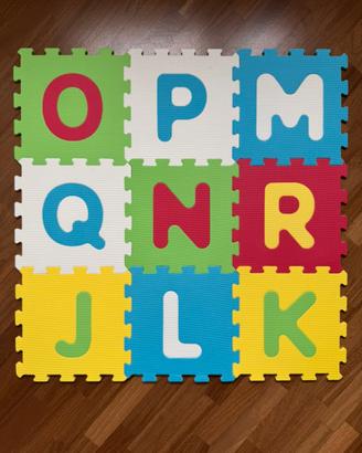 Tappeto Prenatal puzzle per bambini “lettere”