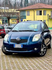 Toyota yaris portatori handicap