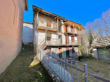 CASA SEMINDIPENDENTE A VIÙ