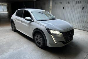 Peugeot 208-e