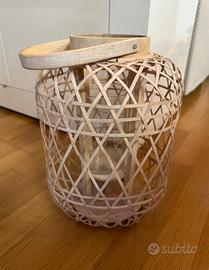Lanterna in legno naturale con porta candele vetro
