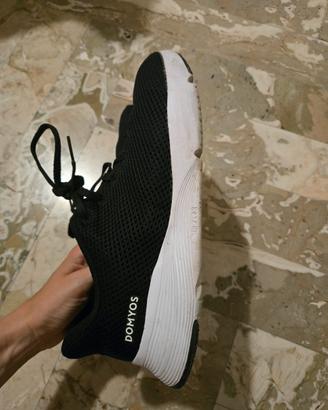 scarpe da ginnastica