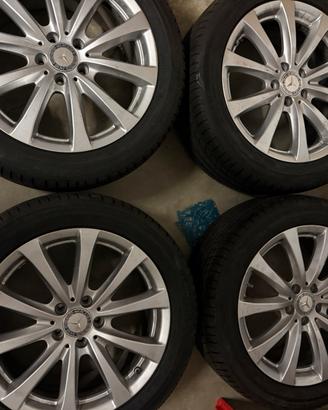 gomme Mercedes 255 45 R 18 99y