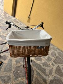 Cesto in vimini per biciclette