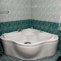 Vasca da bagno angolare