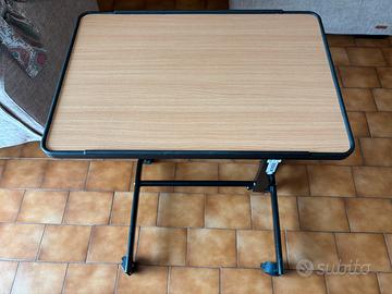 Tavolino per anziani o altro uso