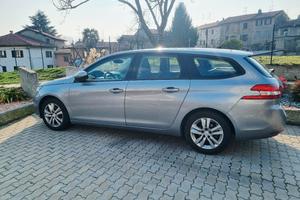 PEUGEOT 308 BLUEHDI 130 S&S EAT6 SW BUSINESS