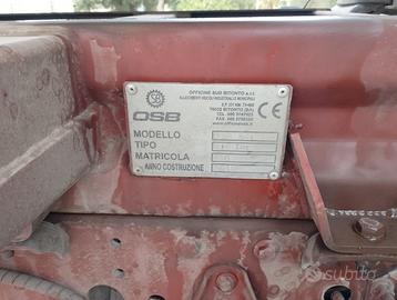 Camion 150E18 cassone ribaltabile trilaterale 2019