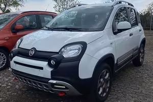 fiat panda cross 4x4 diesel M6 cv95