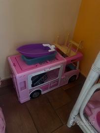 Casa e camper di barbie