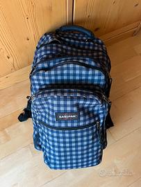 Zaino Eastpak blu scuro a quadretti