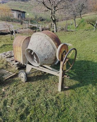 Macchina per impasto