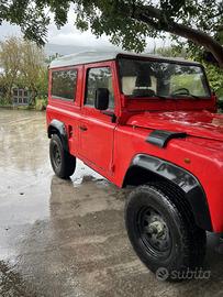 Land rover defender tdi 200
