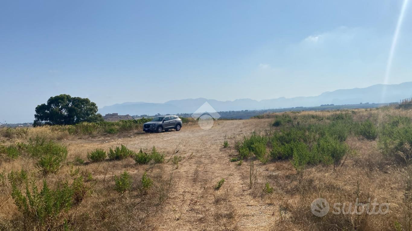TERRENO A ALCAMO - Vista 2