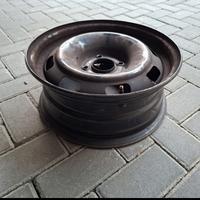 4 cerchi in acciaio da 15 pollici Peugeot 208