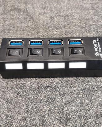 HUB usb a 4 uscite