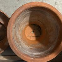 Ciotola e vaso in terracotta