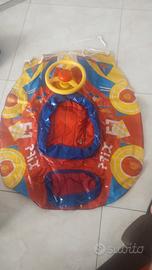 vari gonfiabili per bambini 
