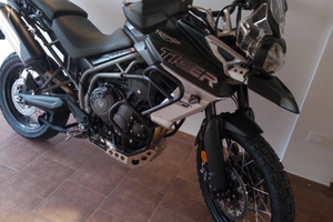 Triumph Tiger 800 XCA