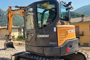 Escavatore Case CX60C
