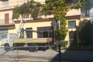 OM 80 gru BONFIGLIOLI e cestello