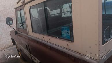 Land Rover Limited Edition 1982 solo per stimatori