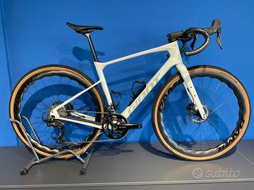 Gravel Giant Revolt Advanced 0 2026 - Tg. M
