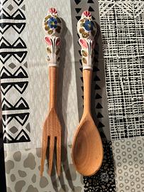 Posate in legno e ceramica