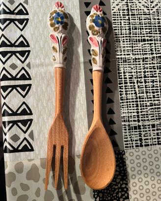 Posate in legno e ceramica
