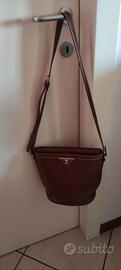 Borsa tracolla in pelle 