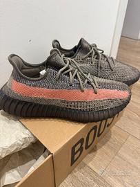 Yeezy Boost 350 V2 US 10 EUR 44