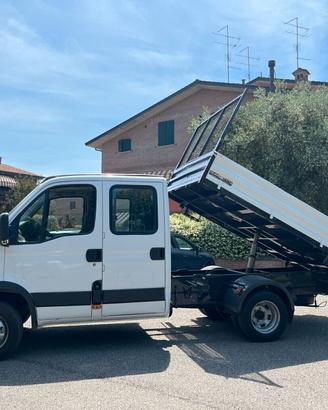 IVECO Daily 35C11 2.3 Doppia Cabina Ribaltabile Tr