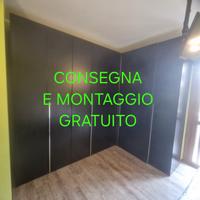 ARMADIO ANGOLARE 3M×2M