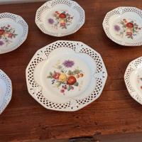 Piatti dipinti traforati