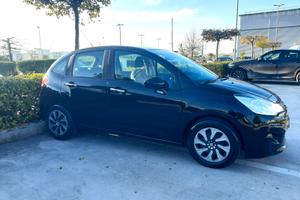 Citroen C3 Pure tech 1.2cc  (anno 2015 )