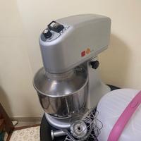 Impastatrice Planetaria professionale 7 litri