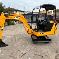 E161 Mini escavatore JCB 8015