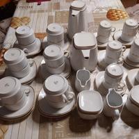 Servizio da tè e servizio da caffè 