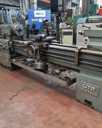 Tornio parallelo CMT URSUS 250X2000 visualizzato