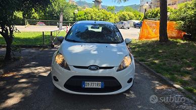 Ford Fiesta 1.4 TDCi 5p. Titanium