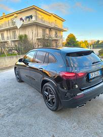 Auto GLA200D AUTOMATIC PREMIUM PLUS AMG