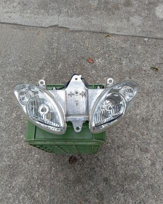 Faro Anteriore Piaggio X9 200 evolution 2003