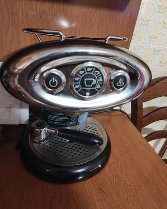 Macchina caffè Illy Iperespresso 