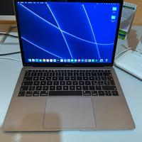MacBook Air 13 2018- 256 gb SSD