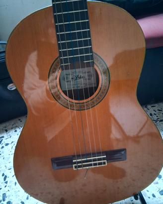chitarra classica Vintage Aria