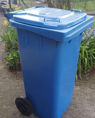 bidone per raccolta differenziata