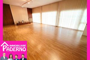 FELETTO - LOCALE VETRINATO con GARAGE DA 100 mq